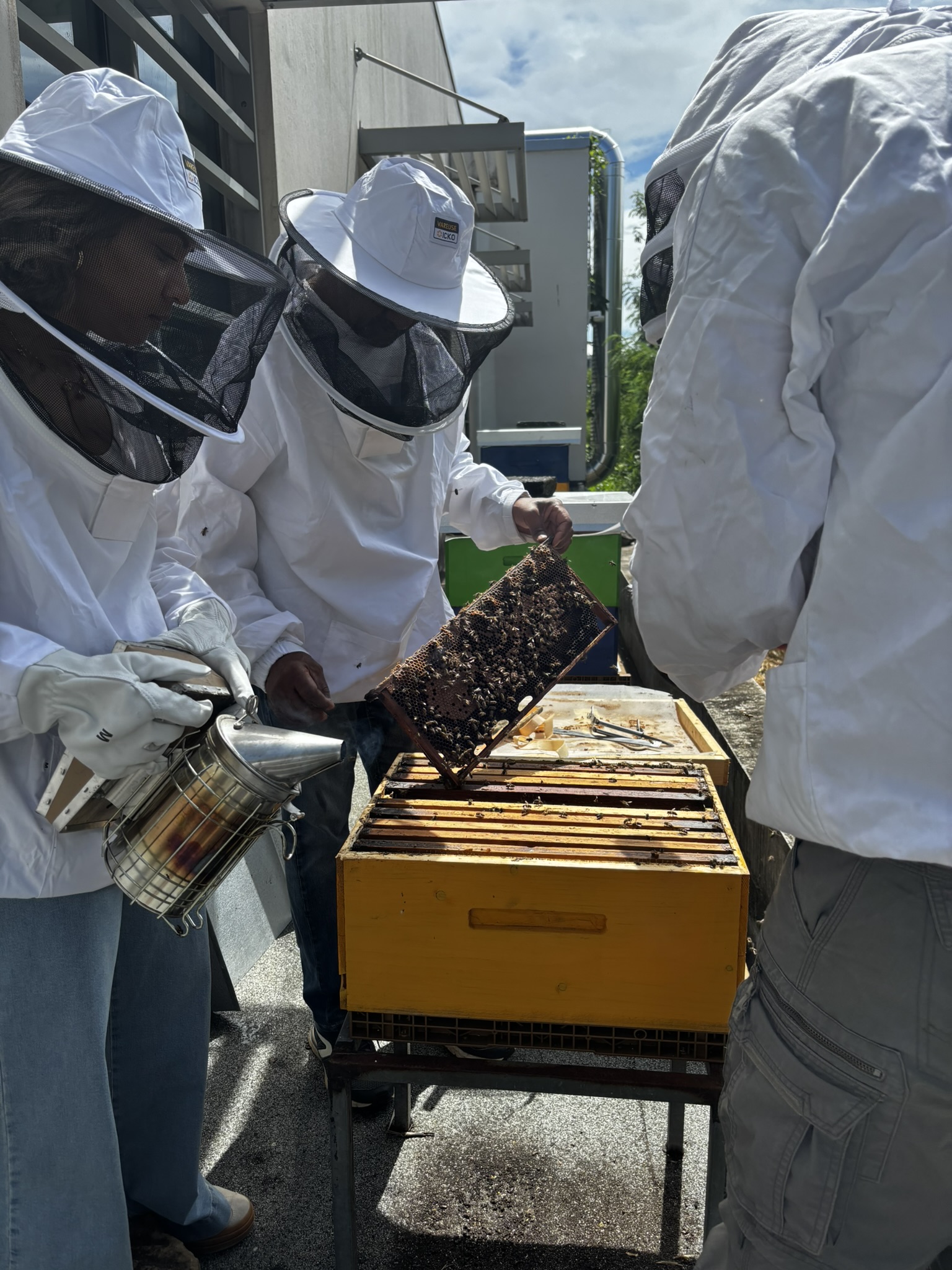 Équipe CYROI lors du tournage LOCA'TERRE