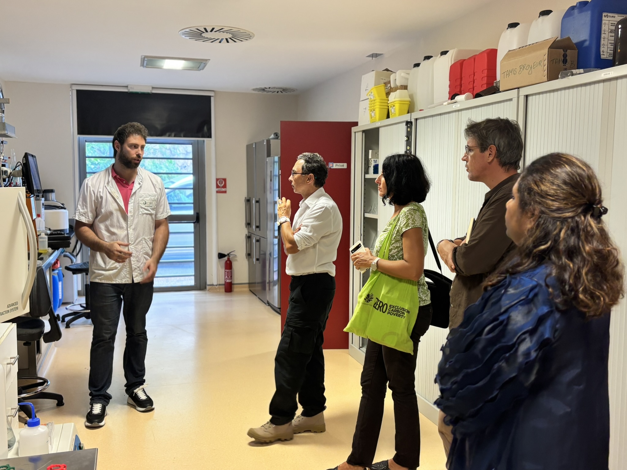 Présentation des infrastructures scientifiques du CYROI