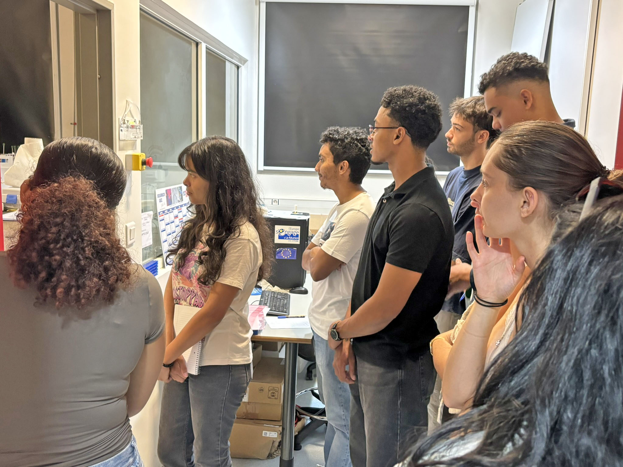 Visite de la plateforme RMN dédiée à l'analyse des composés au CYROI